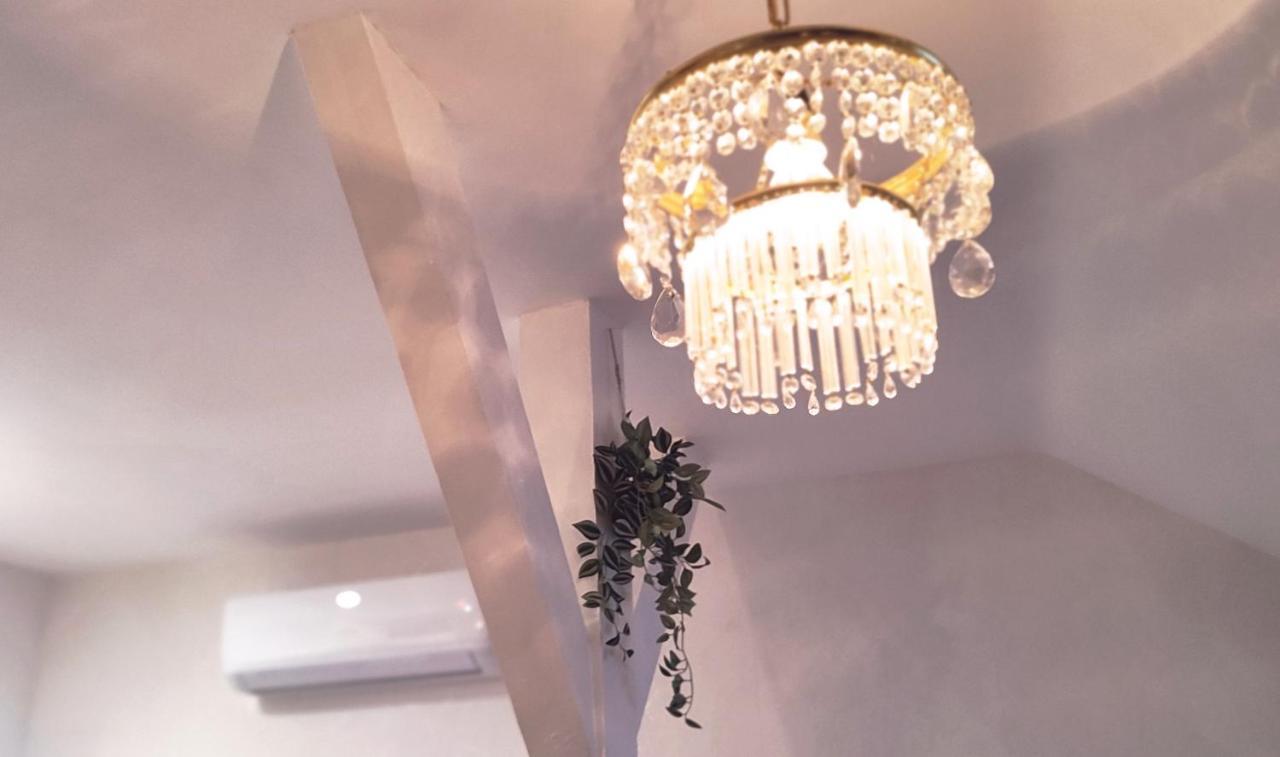 Apartmán pod Hradem NOVÉ WiFi/AC Šternberk Esterno foto